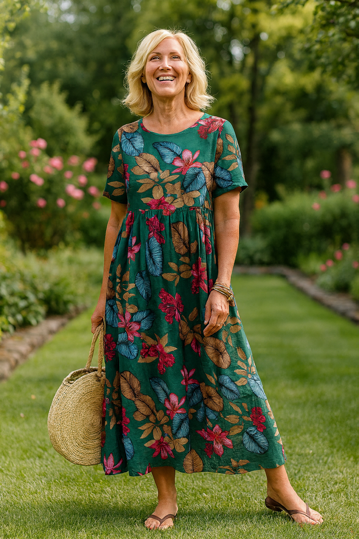 Masie | Breezy Floral Maxi Dress